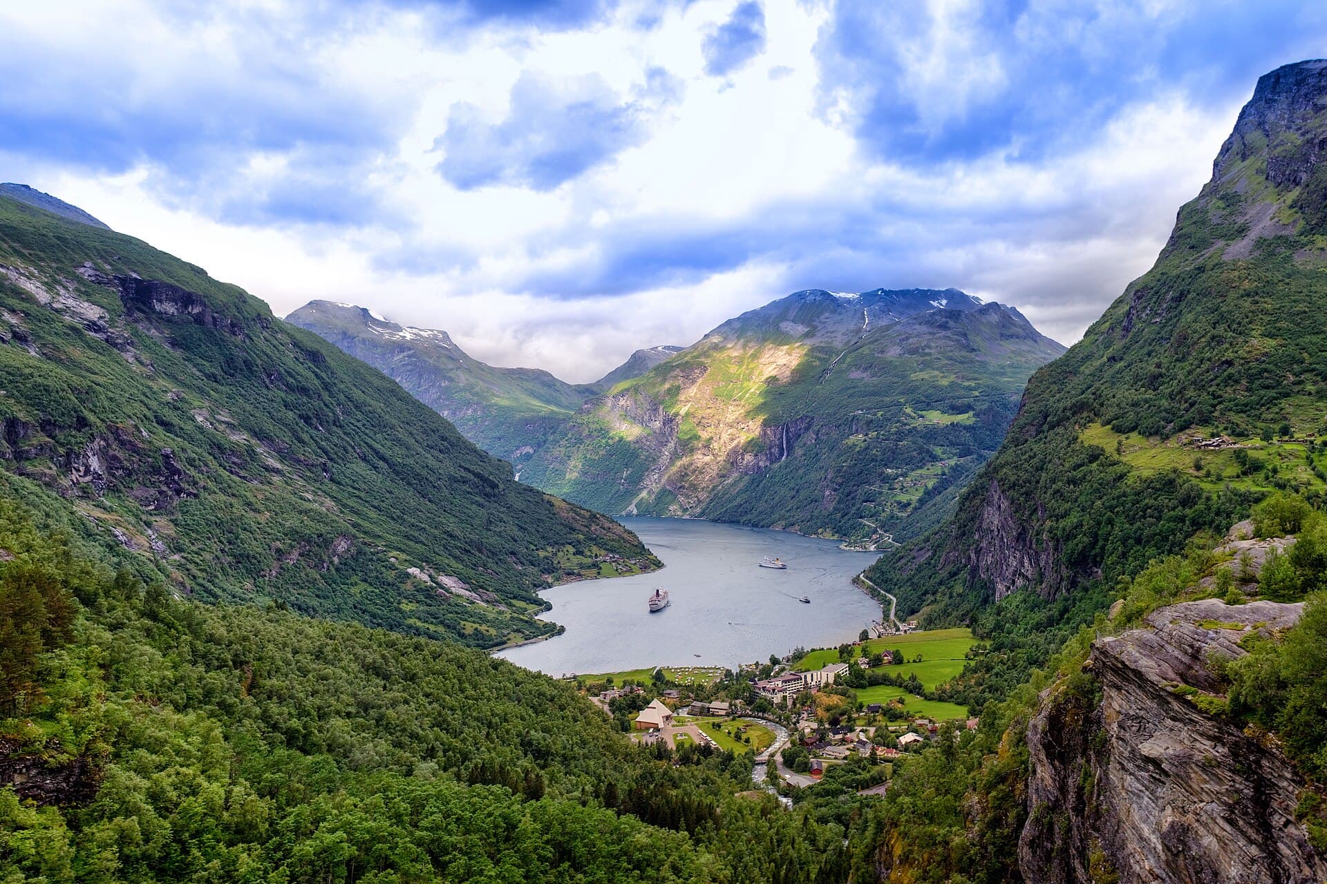 Oslo a Oppland 8 días | Hovden/telemark, Crucero Lysefjord & Stavanger, Stavanger y Bergen