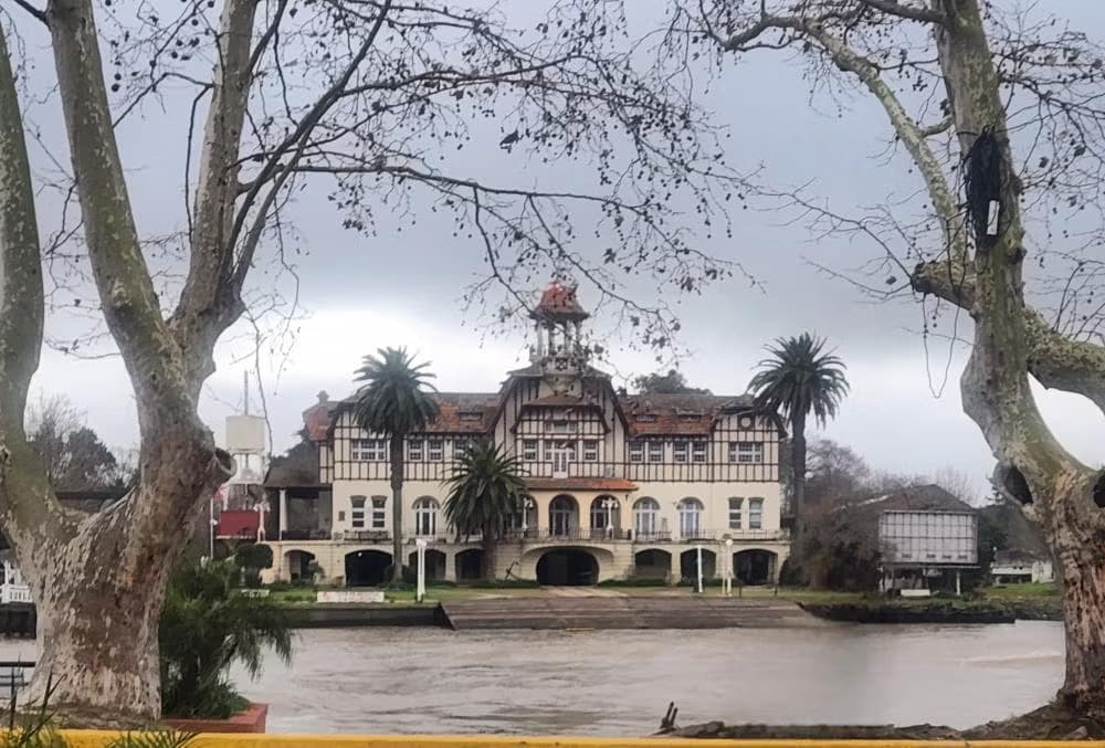 BUENOS AIRES - TIGRE Y DELTA CON NAVEGACIÓN CLÁSICA + CENA SHOW DE TANGO