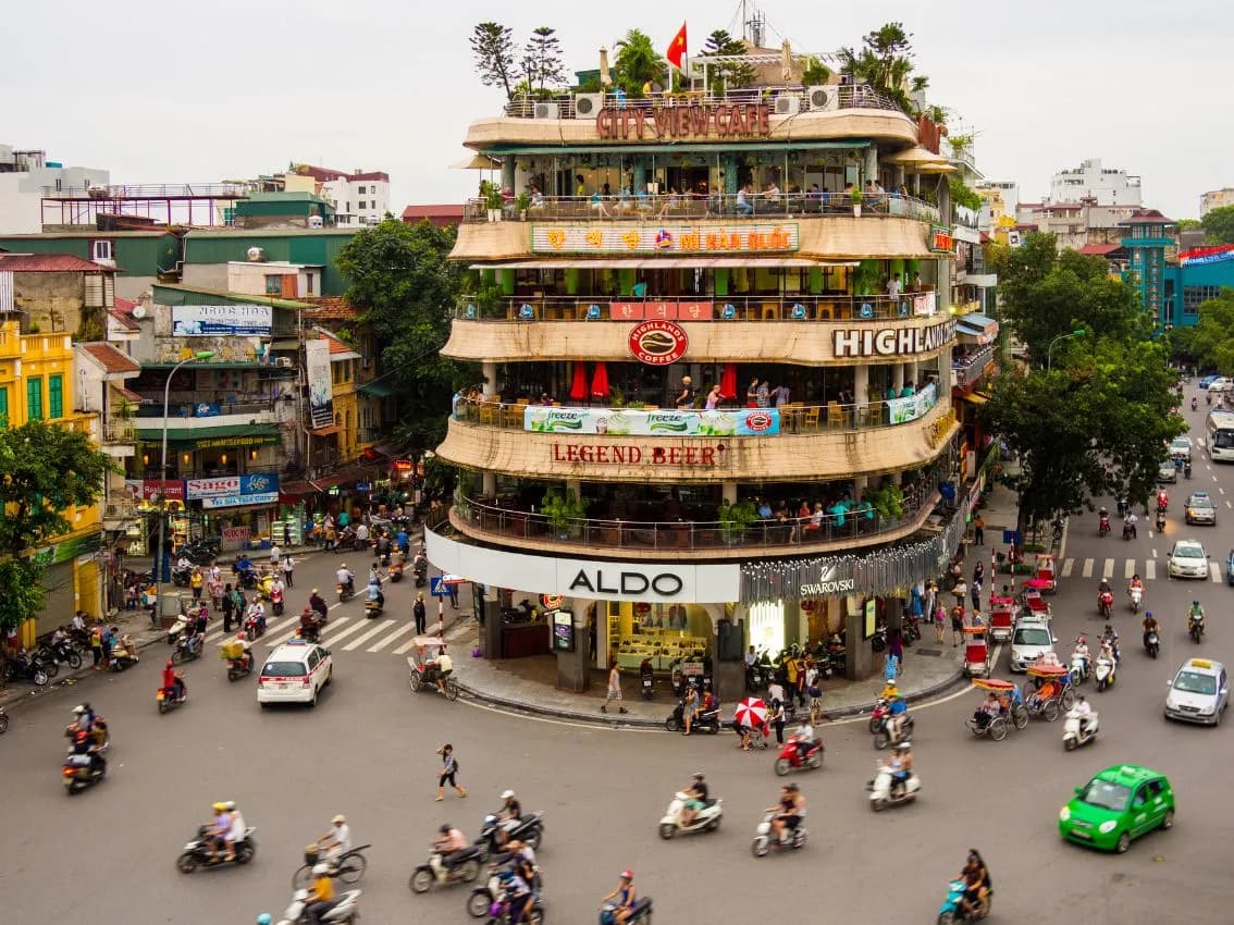 DÍA 4 (Mi.) Singapur - Hanoi (d/-/-)