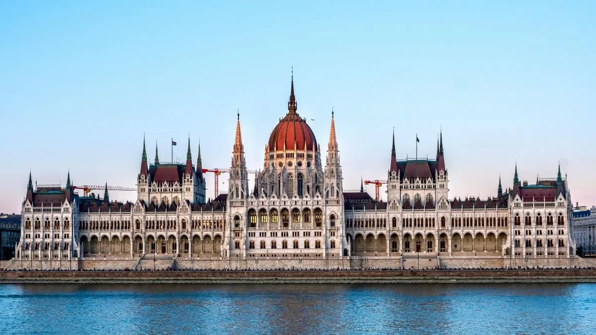 Día 11 - PRAGA - LEDNICE - BUDAPEST