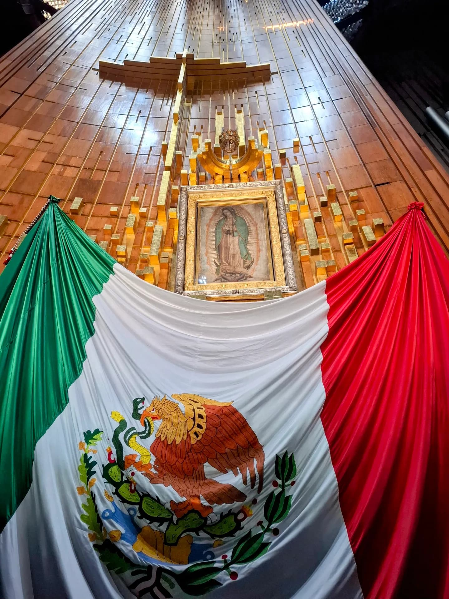 México DF. BASÍLICA GUADALUPE + PIRAMIDES