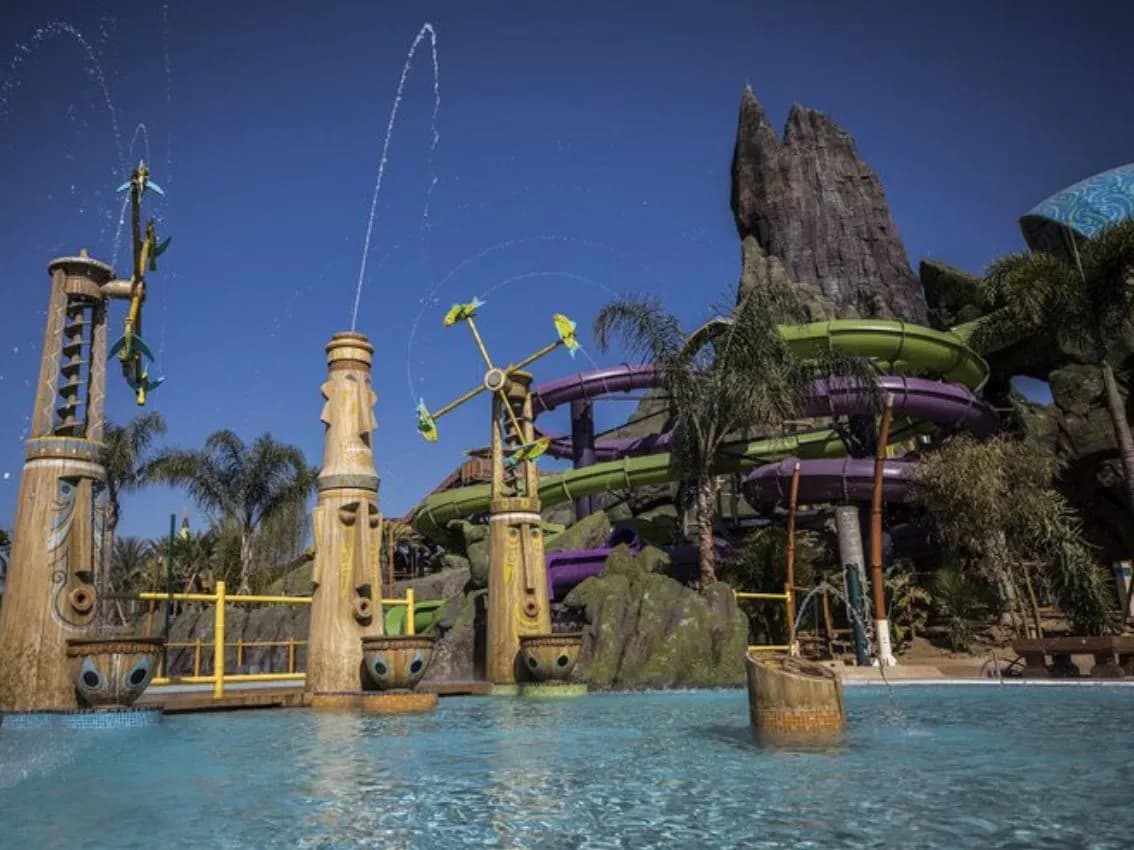 Día 5 - ORLANDO (UNIVERSAL VOLCANO BAY) - MIAMI