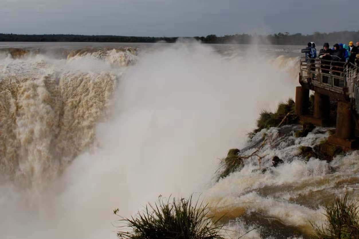 IGUAZÚ - CATARATAS BRASILERAS